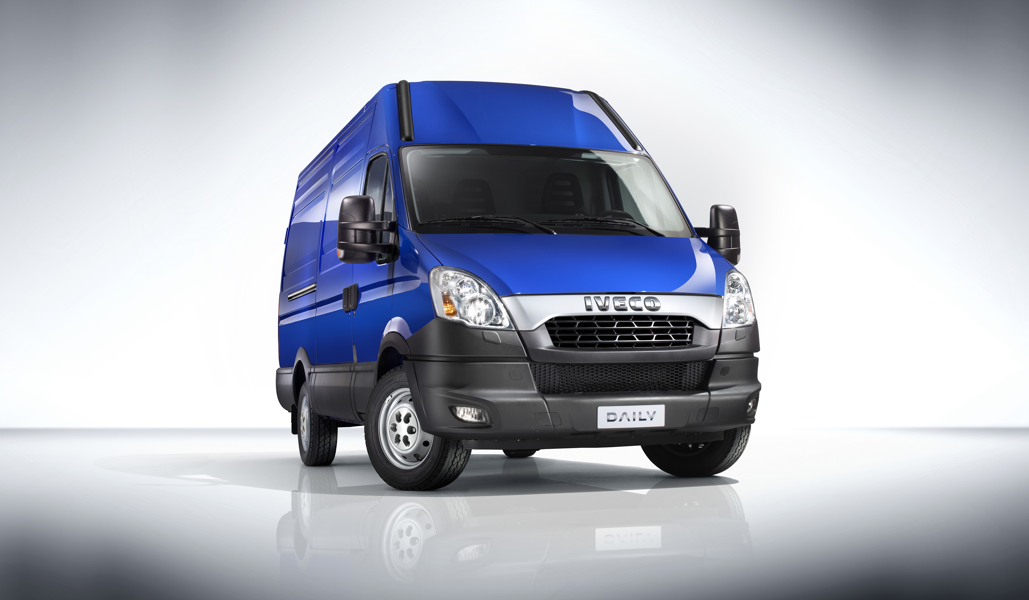 IVECO On Road LIGHT Daily Van2